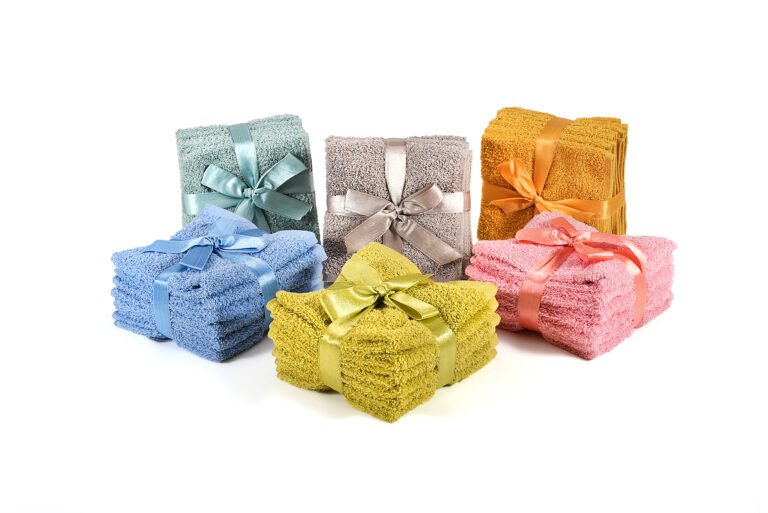 Terry Towel Set 3 Pcs 1 X Guest Towel 1 X Hand Towel 1 X Bath Towel.